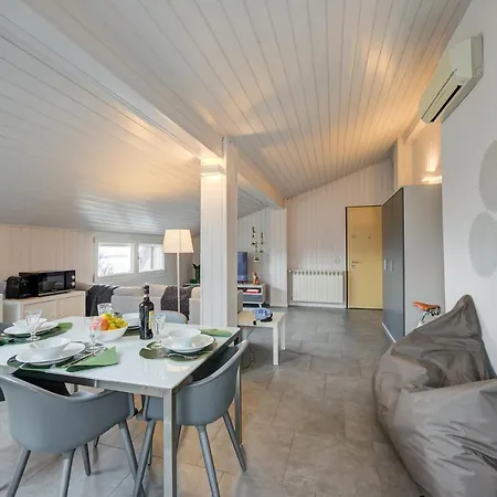 Appartement White Paradise Rooftop Stunning Lake View - Happy