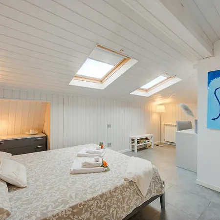 White Paradise Rooftop Stunning Lake View - Happy * Nebbiuno