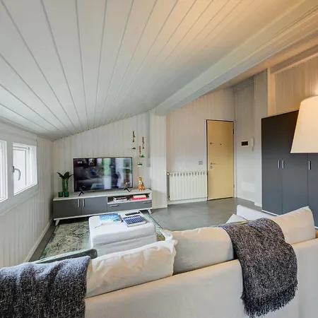 Appartement White Paradise Rooftop Stunning Lake View - Happy *